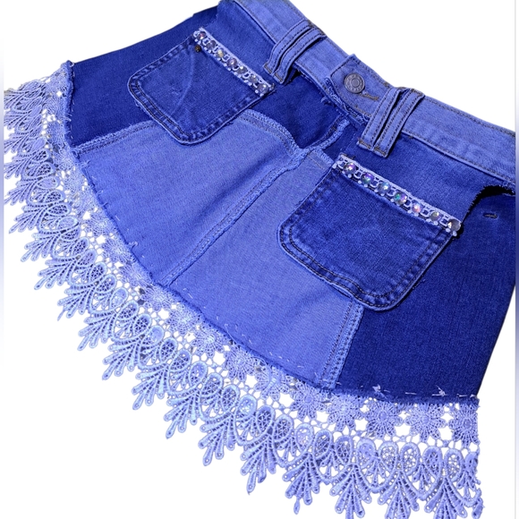 UPCYCLED Jean Belt - Picture 2 of 9